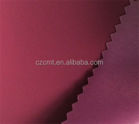 350~500gm シンプルスタイル ポリエステル マイクロファイバー 泡付き PVC 裏付け